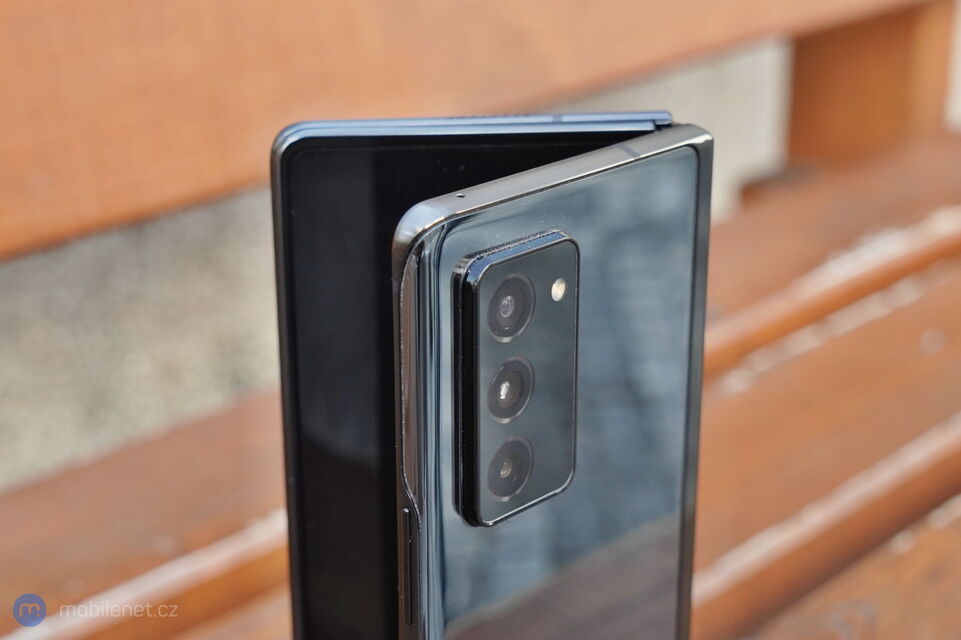 Samsung Galaxy Z Fold2