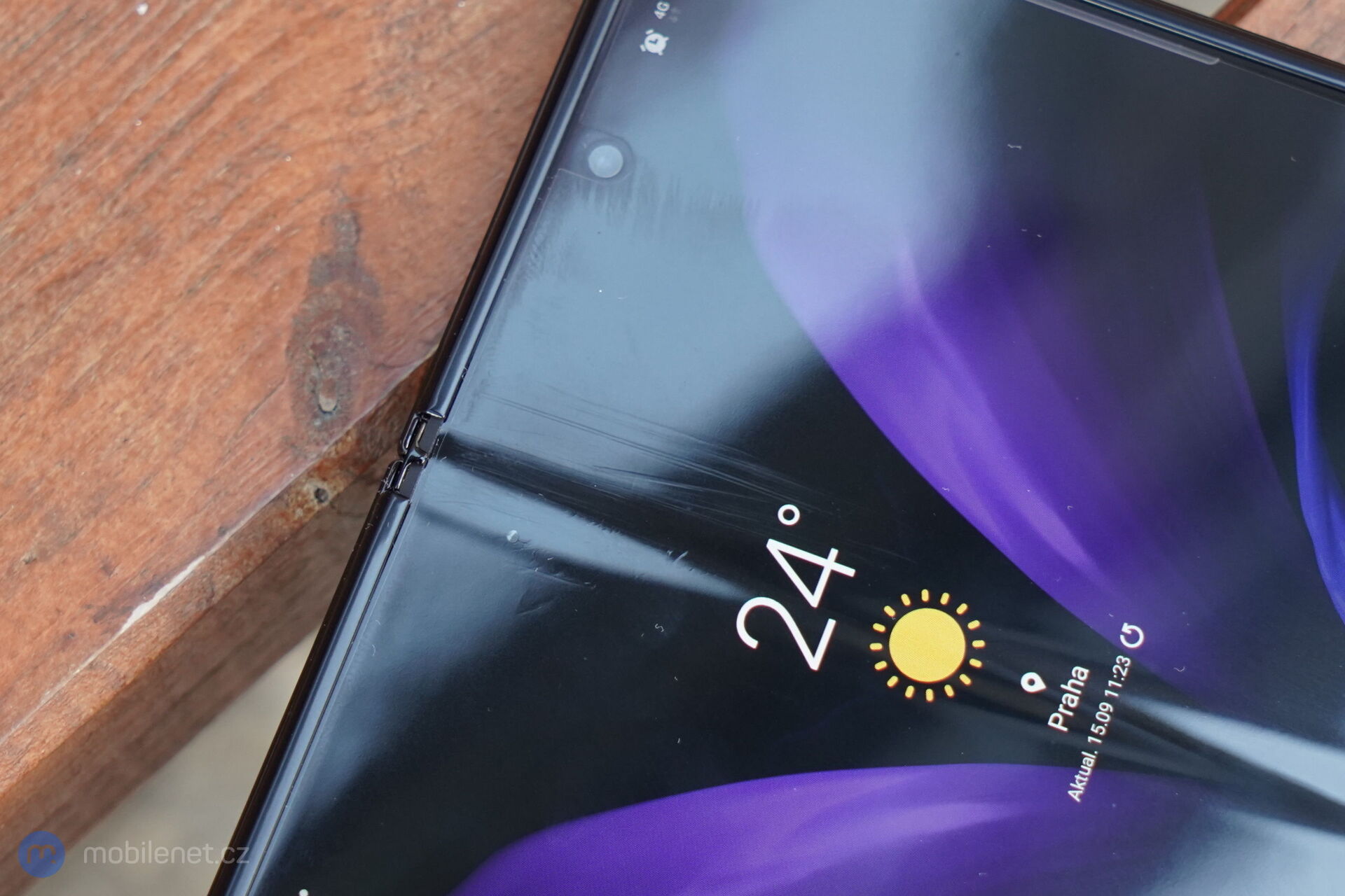 Samsung Galaxy Z Fold2