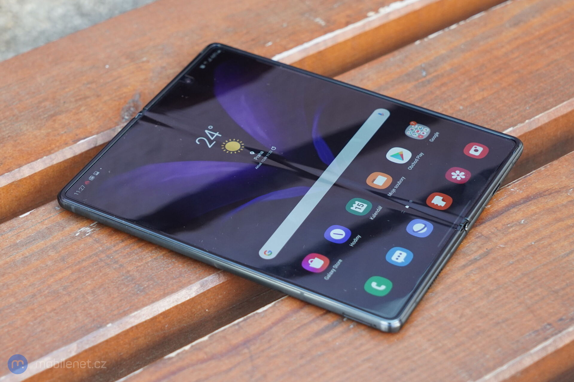 Samsung Galaxy Z Fold2