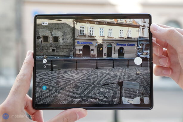 Samsung Galaxy Z Fold2