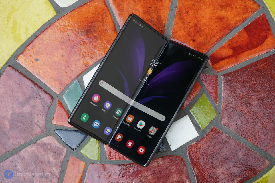 Samsung Galaxy Z Fold2