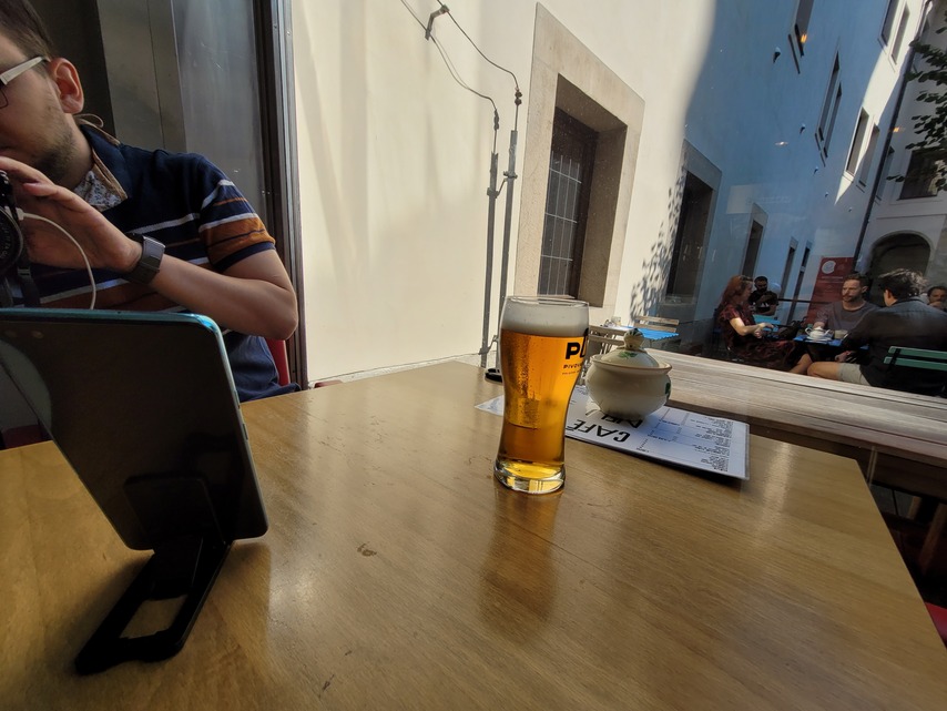 Samsung Galaxy Z Fold2