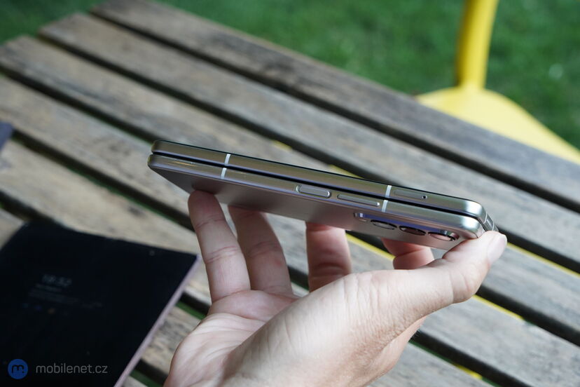 Samsung Galaxy Z Fold3