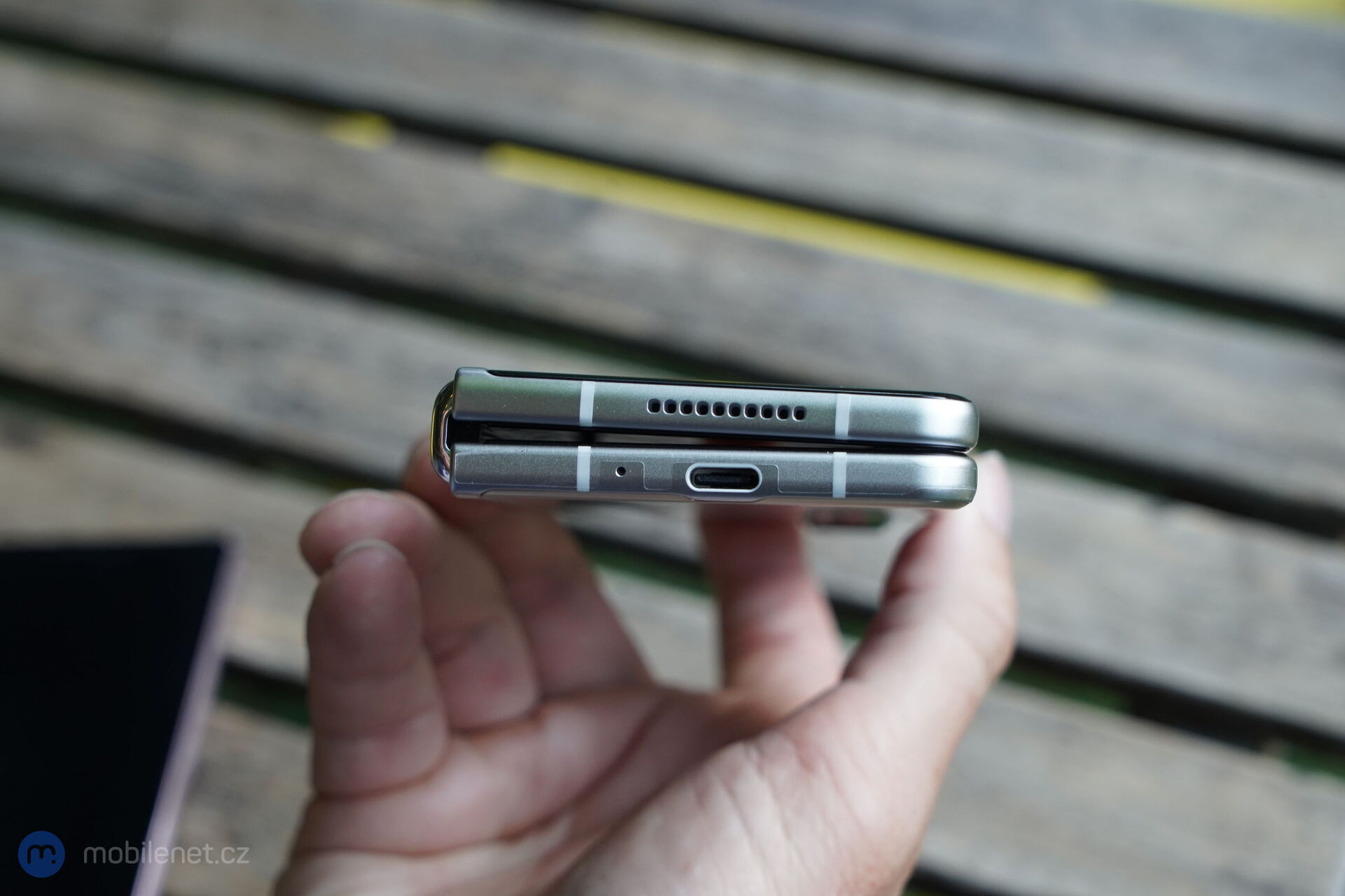 Samsung Galaxy Z Fold3