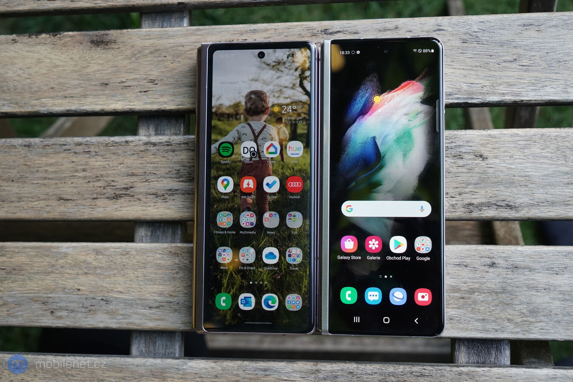 Samsung Galaxy Z Fold3