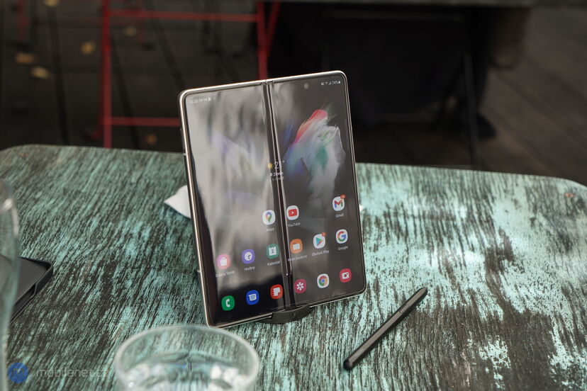 Samsung Galaxy Z Fold3