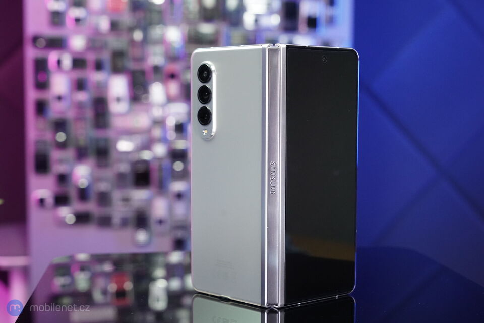 Samsung Galaxy Z Fold3