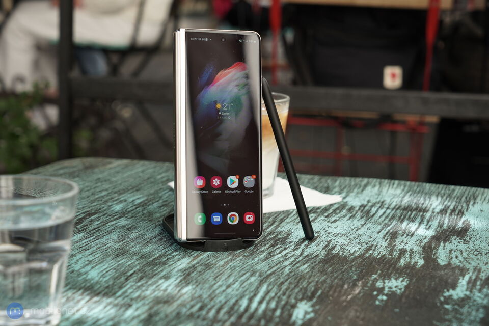 Samsung Galaxy Z Fold3