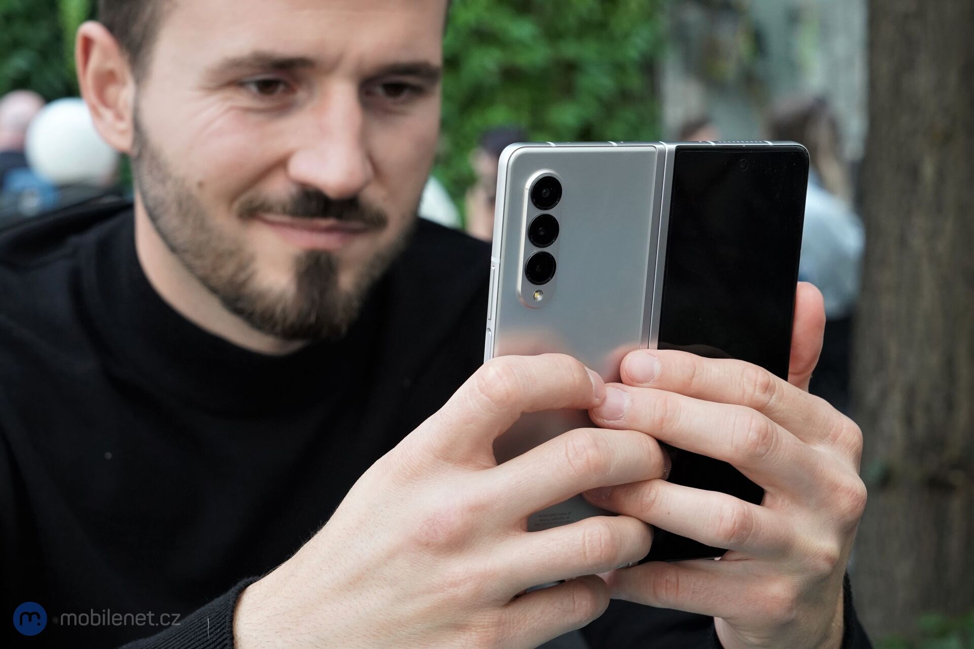 Samsung Galaxy Z Fold3