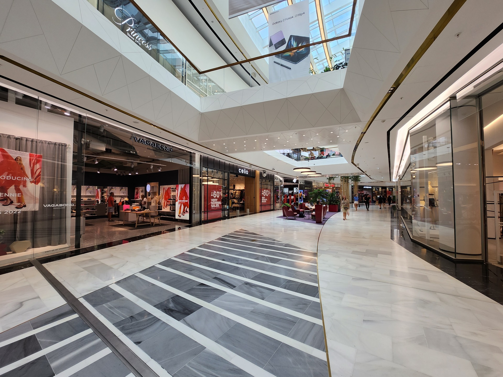 Samsung Galaxy Z Fold4