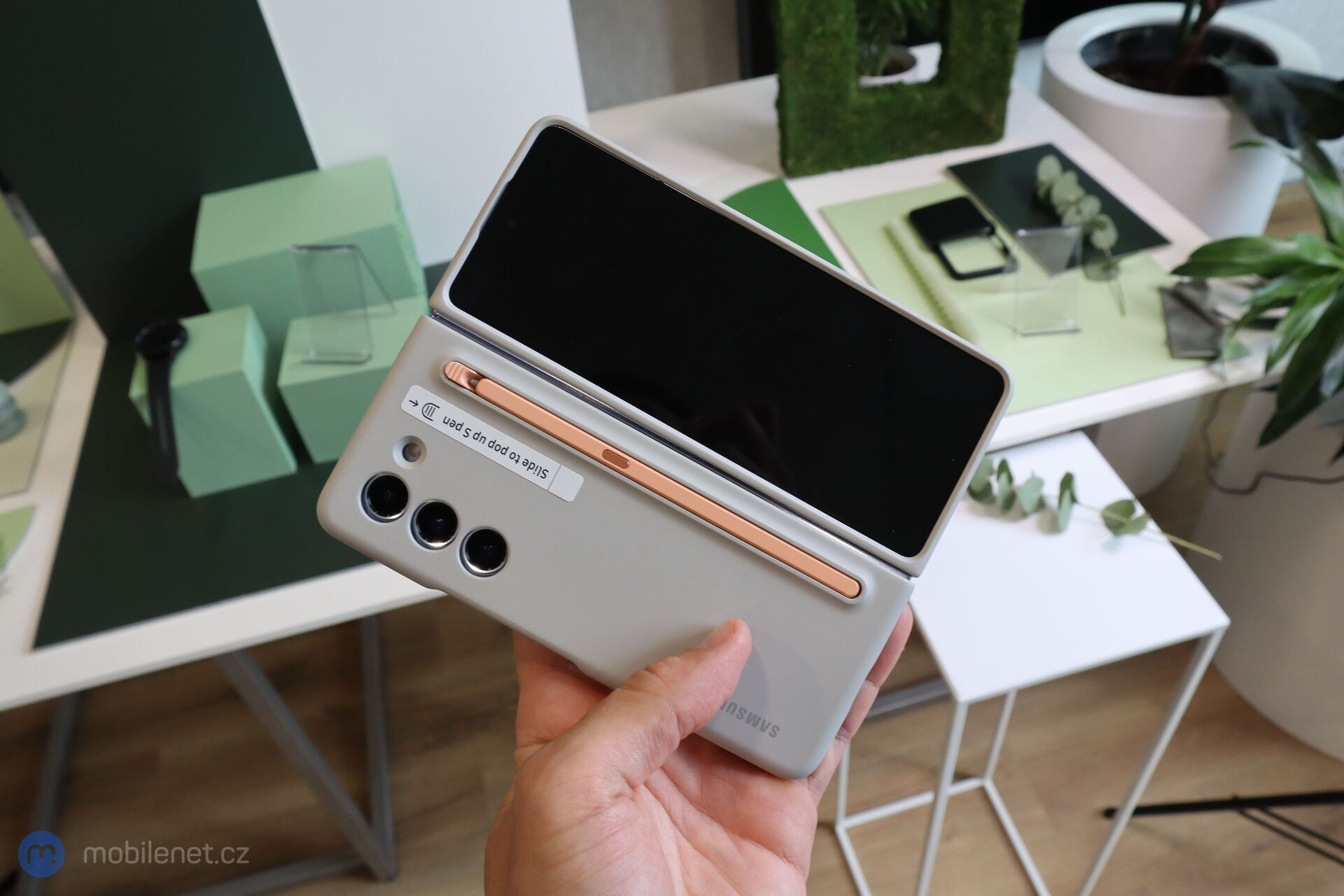 Samsung Galaxy Z Fold5