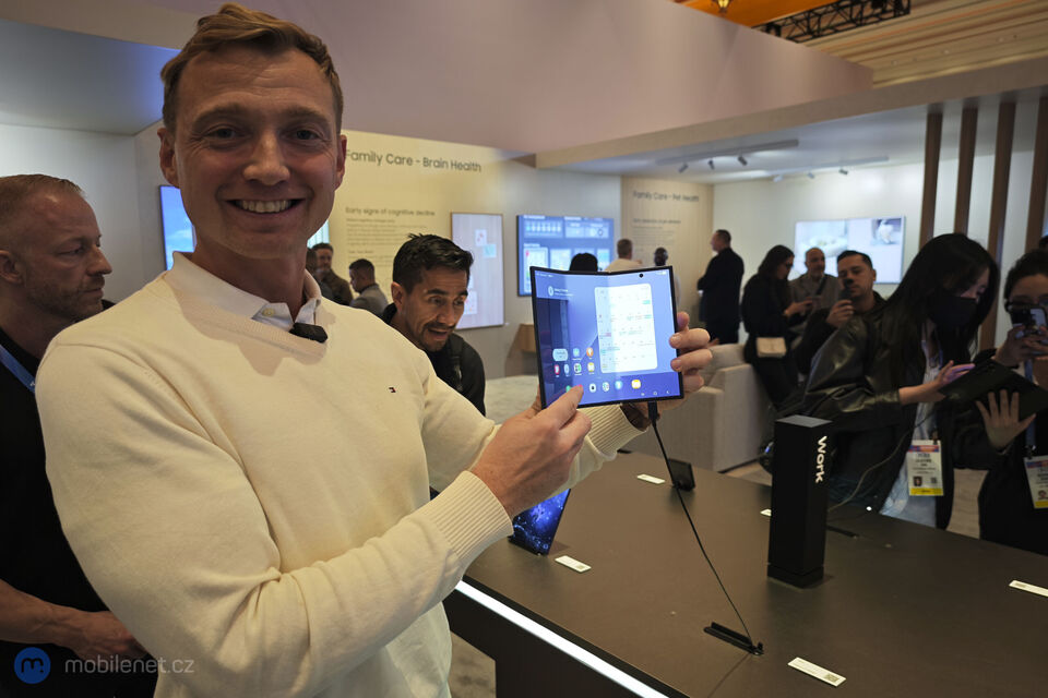 Samsung Galaxy Z TriFold