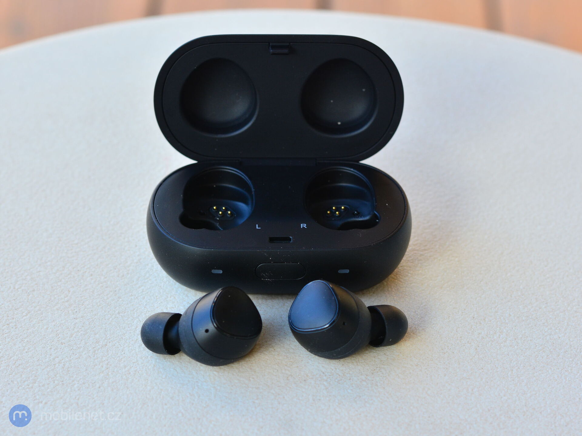 Samsung Gear Icon X (2018)