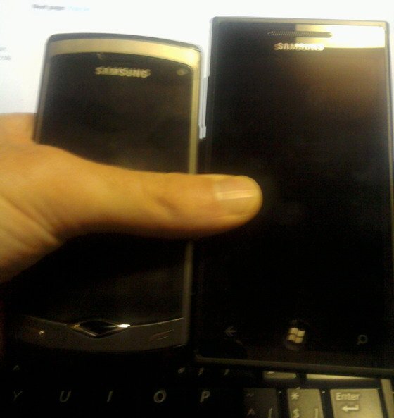 Samsung i8700 