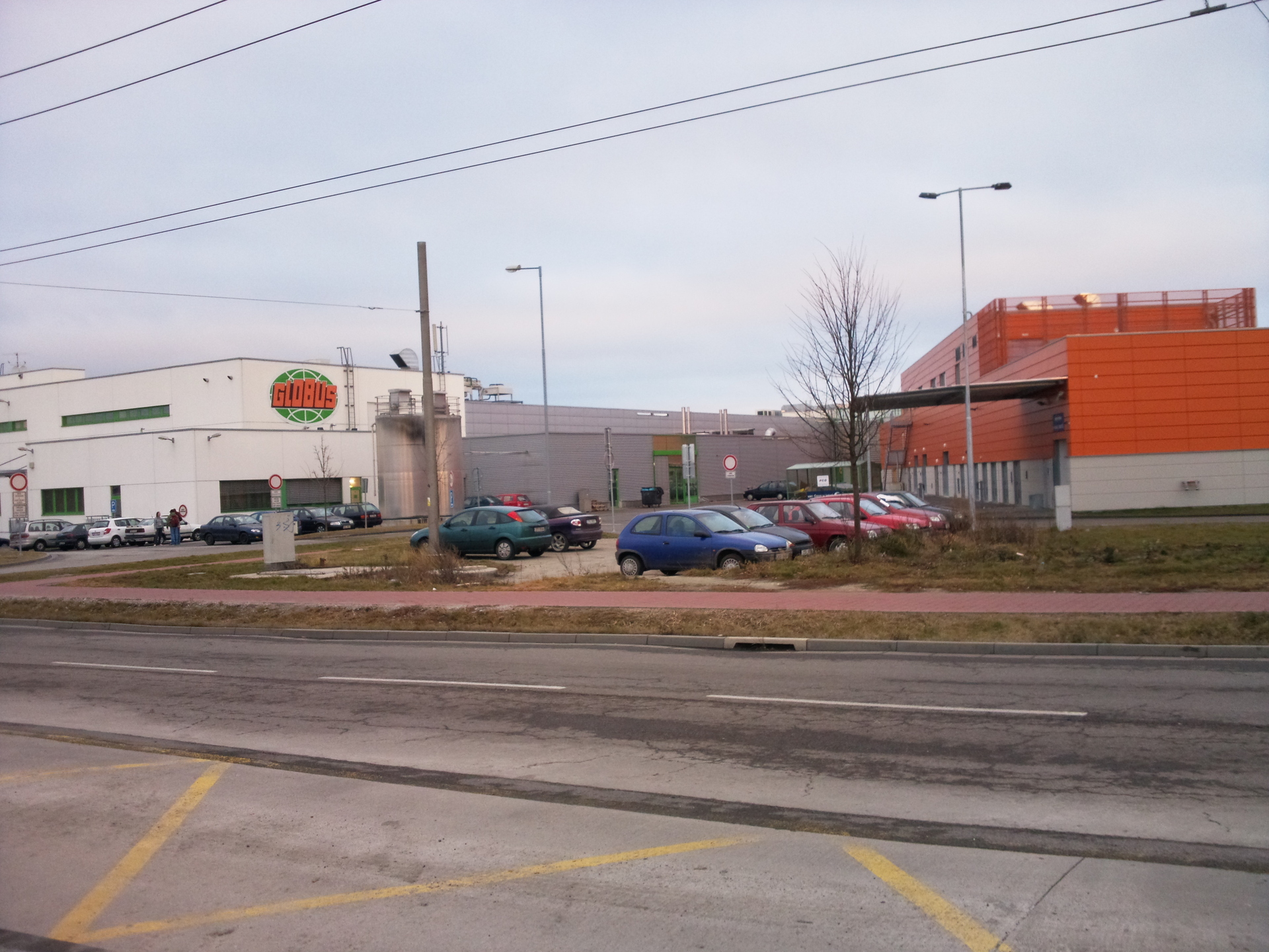 Samsung M8800 Pixon v redakci - zakládáme blog