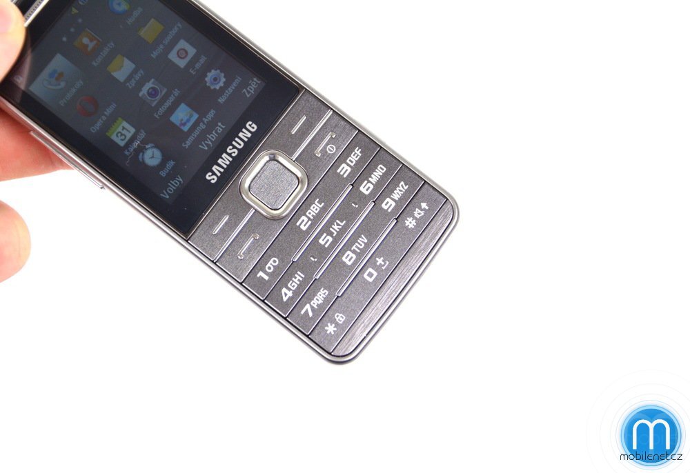 Samsung S5611