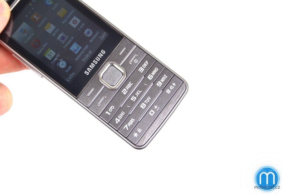 Samsung S5611
