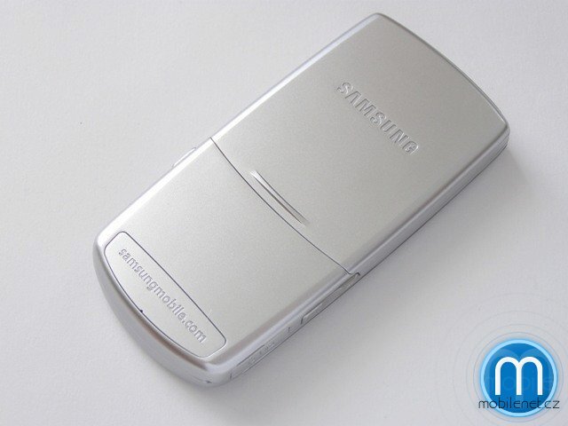 Samsung U700