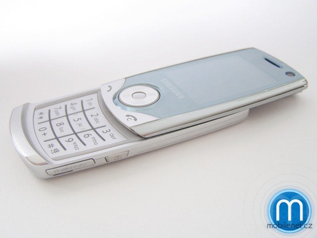 Samsung U700