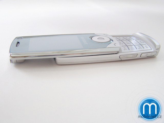 Samsung U700