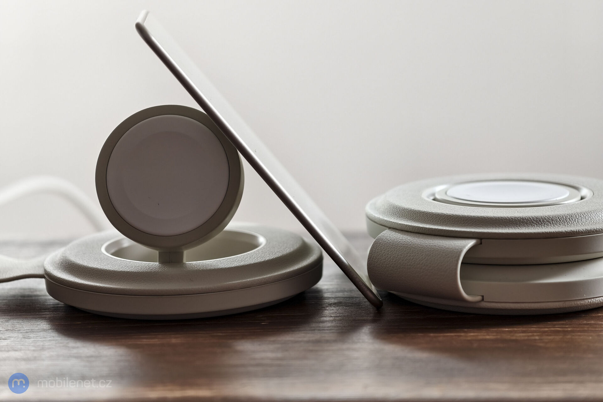 Satechi FindAll Card