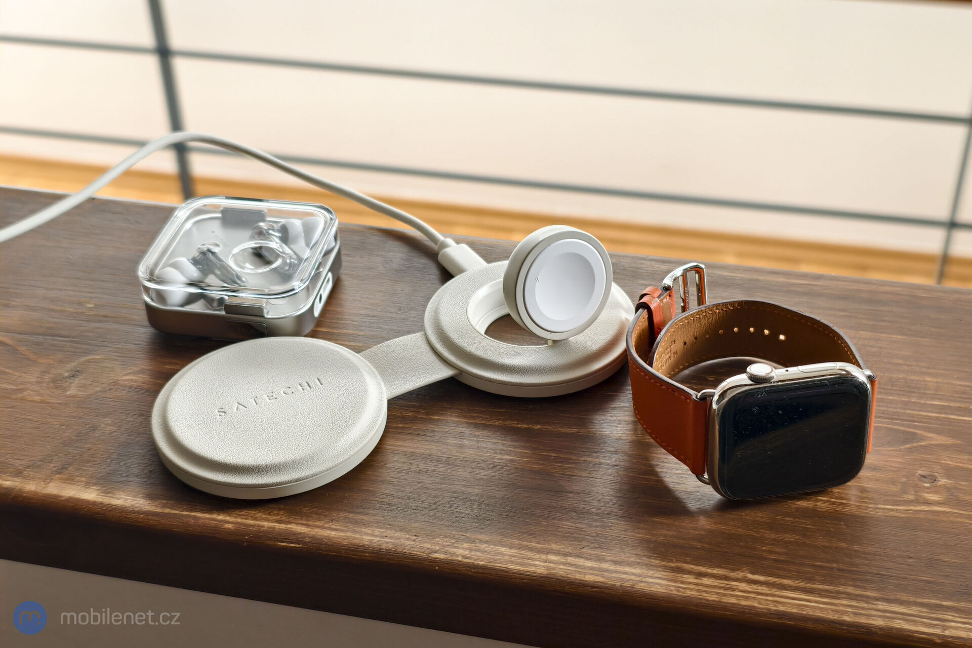 Satechi OntheGo 2v1 Qi2