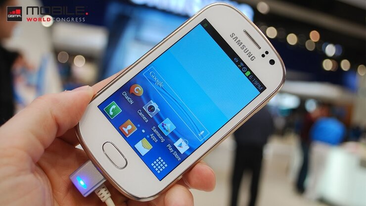 Samsungy Galaxy Fame – první dojmy z MWC