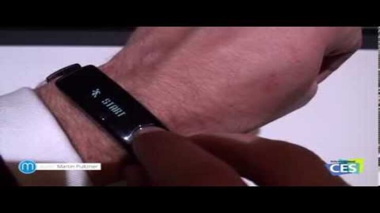 LG Lifeband Touch – první pohled z CES 2014