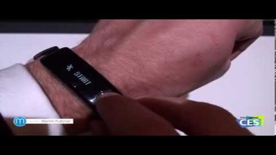LG Lifeband Touch – první pohled z CES 2014