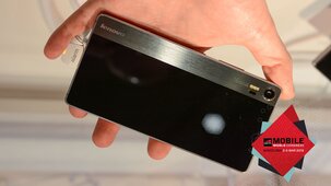 Lenovo Vibe Shot – první pohled z MWC 2015