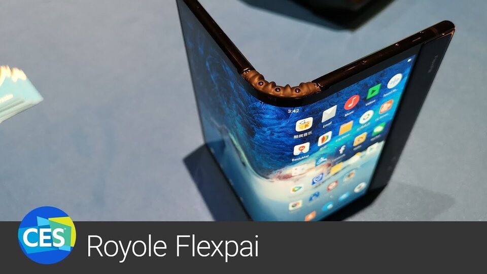Vyzkoušeli jsme skládací telefon Royole Flexpai na CES 2019