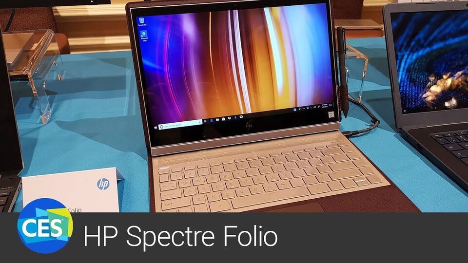 Luxusní HP Spectre Folio v Bordeaux variantě živě z CES 2019