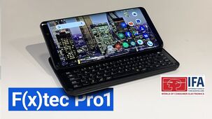 F(x)tec Pro1 s plnohodnotnou výsuvnou klávesnicí přináší nostalgii