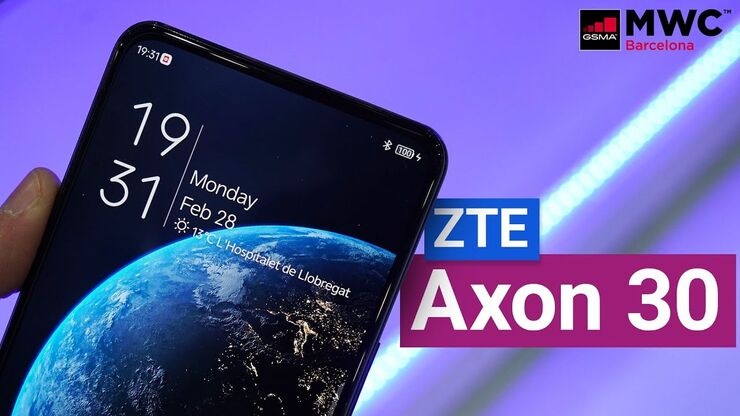 ZTE Axon 30 má selfie skryté v prémiovém displeji a průměrném těle