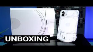 UNBOXING: Nothing Phone (1) má stylové environmentální balení