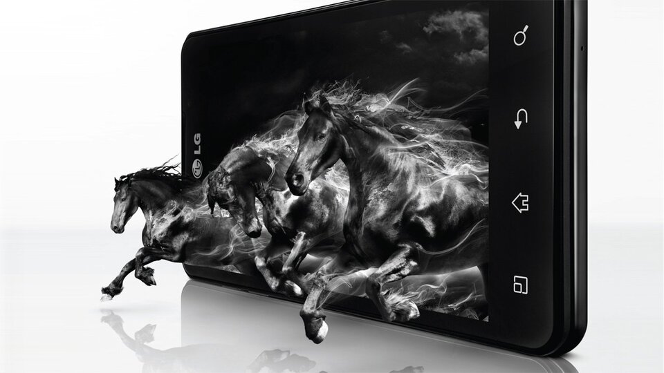 LG Optimus 3D Max – první pohled z MWC