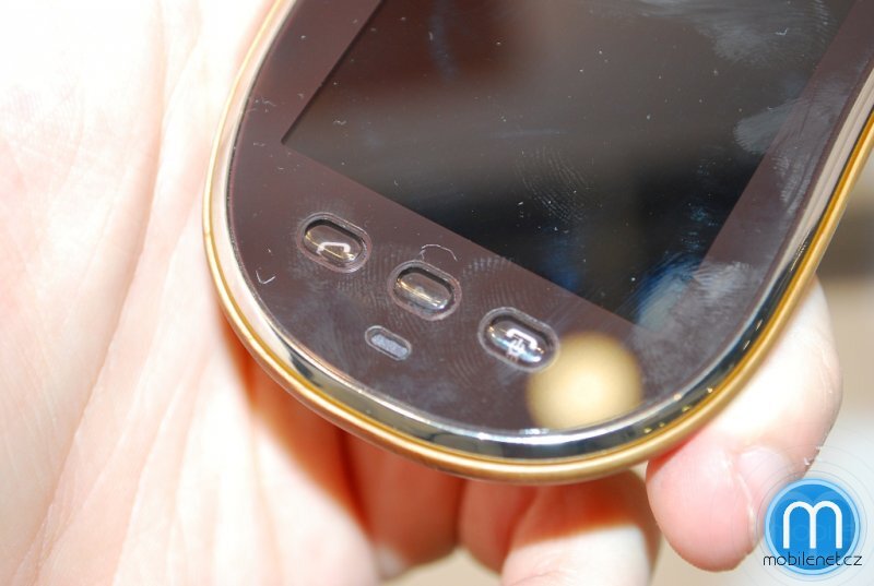 Sharp SH-08C TOUCHWOOD