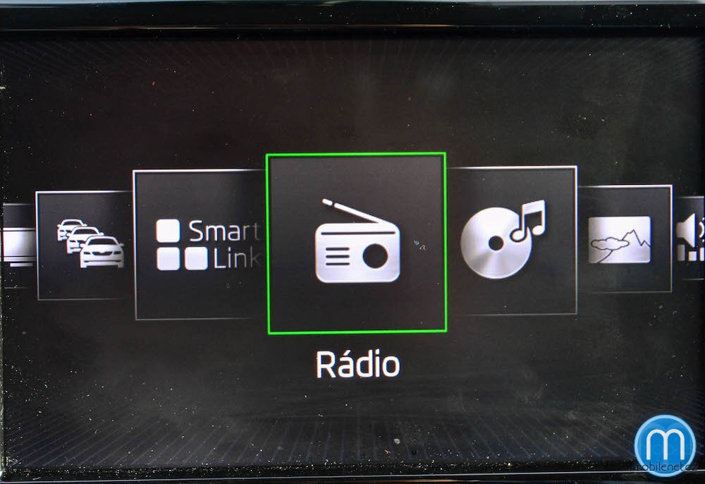 Škoda Superb infotainment