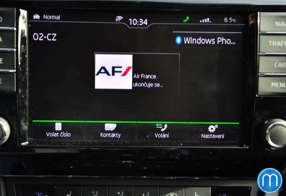 Škoda Superb infotainment