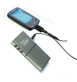 Solární nabíječka do kapsy: už nikdy vybitý telefon