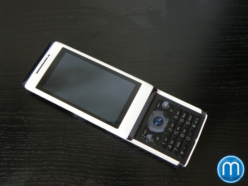 Sony Ericsson Aino