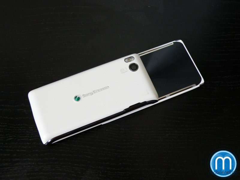 Sony Ericsson Aino