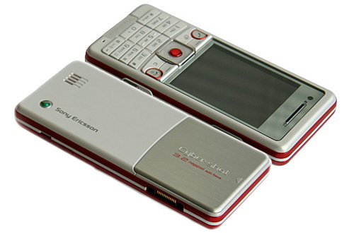 Sony Ericsson C510 se objeví v červeno-bílém provedení
