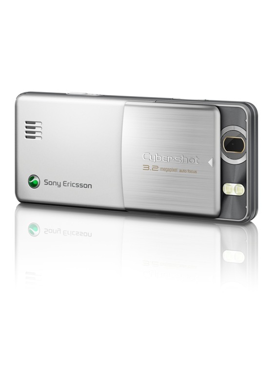 Sony Ericsson C510: úsměv pro fotografa, prosím