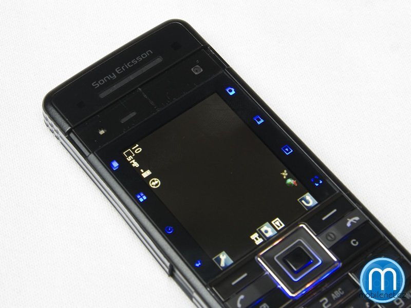 Sony Ericsson C702