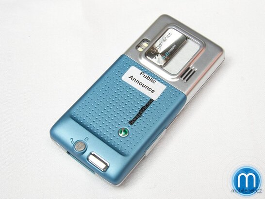Sony Ericsson C702
