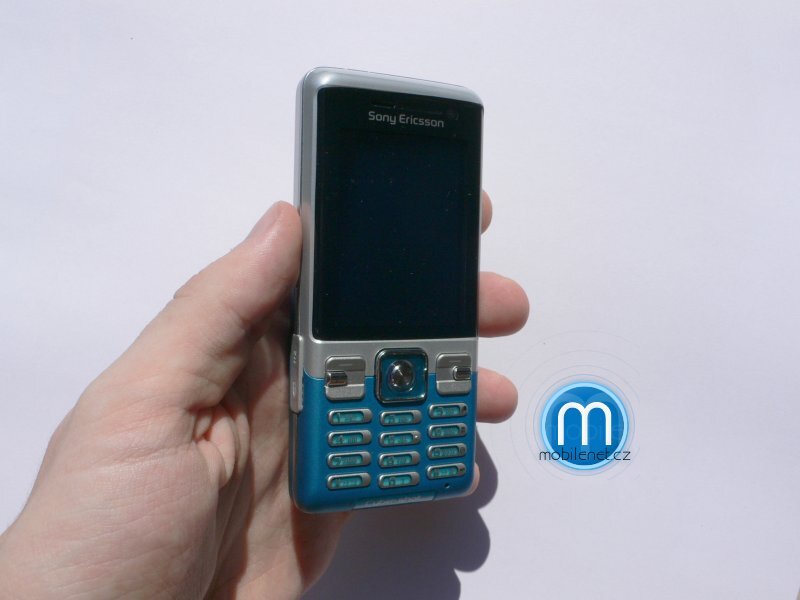Sony Ericsson C702