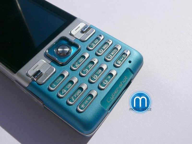 Sony Ericsson C702