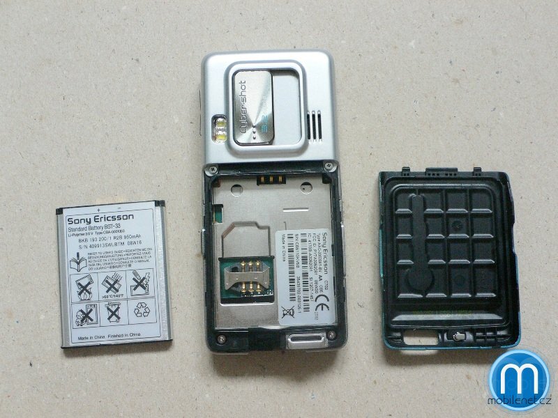 Sony Ericsson C702