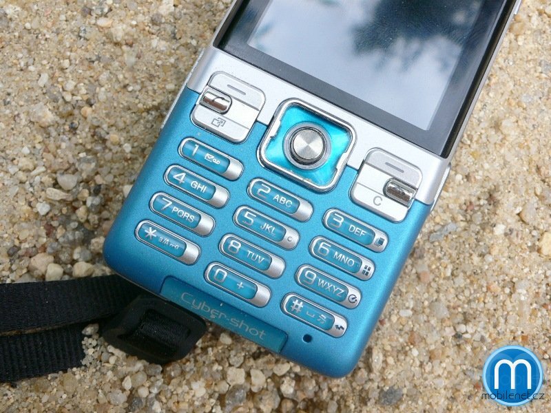 Sony Ericsson C702